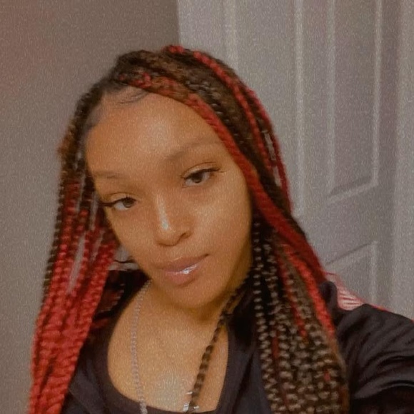 essie_badd